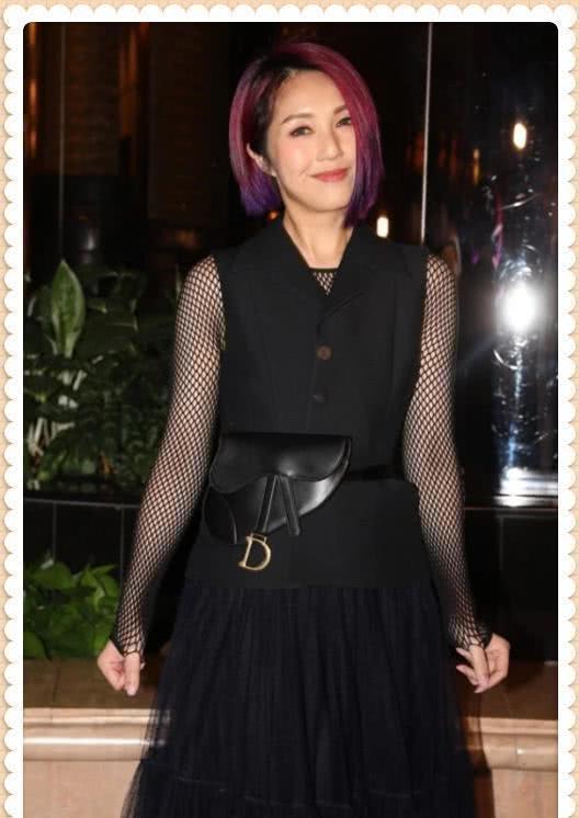 杨千嬅穿丝袜,杨千嬅演绎时尚魅力