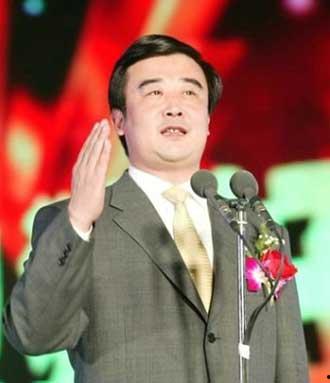 王玲玲老公杨阳,王玲玲背后的坚实后盾