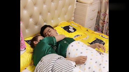 老婆粘老公图,老婆粘老公温馨图鉴