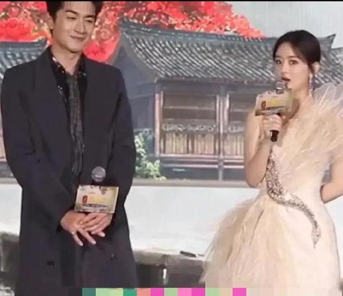 吃瓜娱乐八卦直播间爆料,娱乐圈幕后大事件，吃瓜群众齐围观！