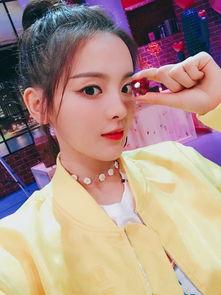 娱乐吃瓜酱03,揭秘娱乐圈幕后故事，带你领略明星真实生活