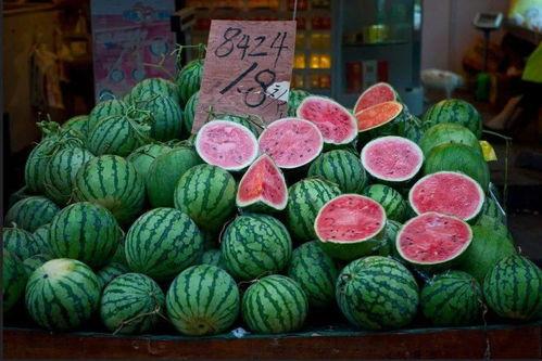 吃瓜专用图,图解吃瓜专用图背后的故事