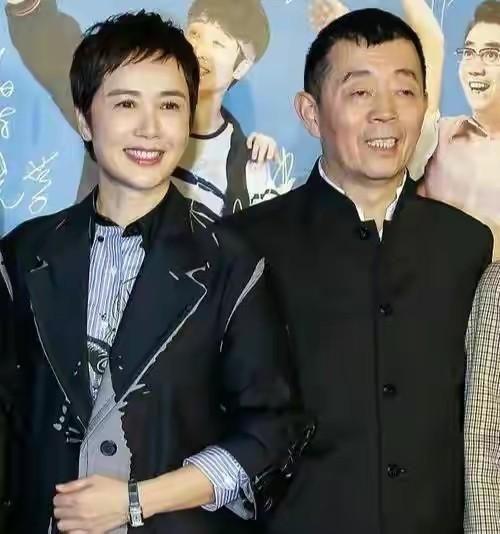 娱乐圈吃瓜博主两个大叔,揭秘两位大叔的神秘瓜界传奇